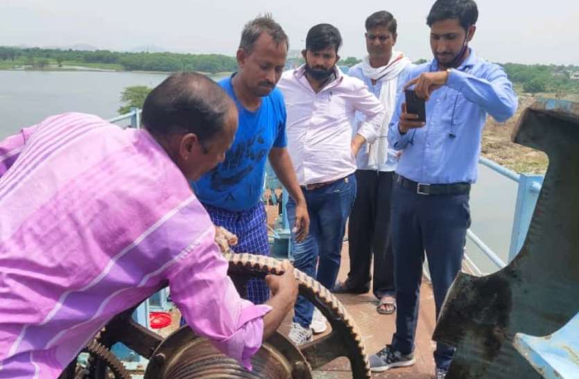 Not only the budget, how is the arrangement of dams tied? बजट ही नहीं, बांधों की कैसे बंधे व्यवस्था की पाल