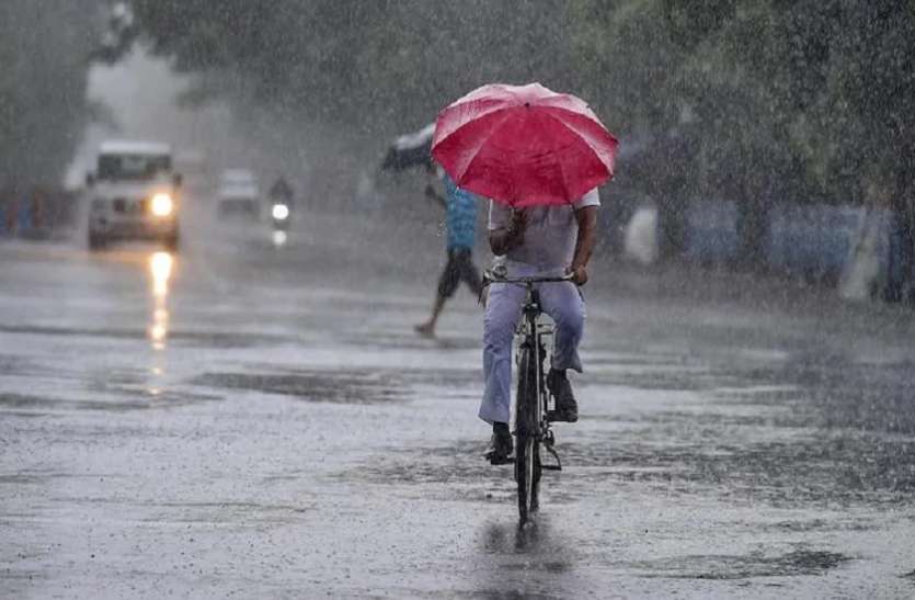 झमाझम बारिश प्री मानसून का कमाल झमाझम बारिश से तरबतर हुई धरती