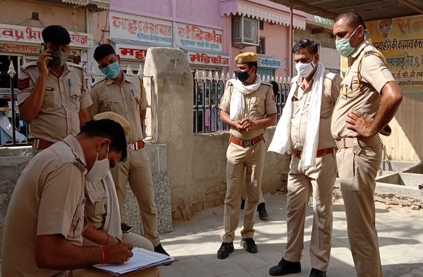 हत्या का मामला: पोस्टमार्टम कर शव परिजनों को सौंपा हत्या का मामला: पोस्टमार्टम कर शव परिजनों को सौंपा