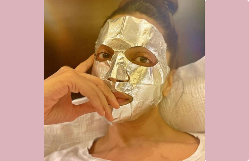 deepika_padukone_face_mask.png