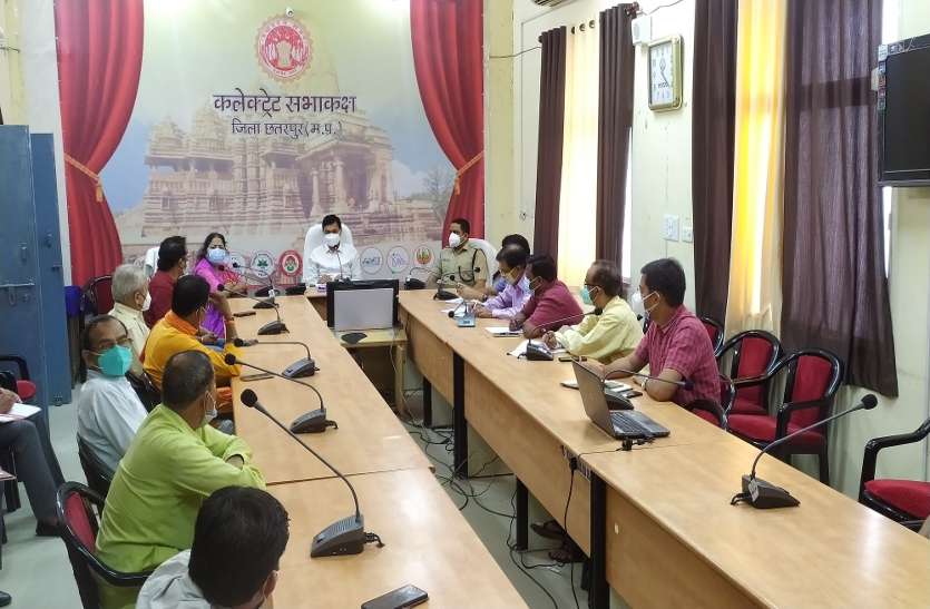 वैक्सीनेशन प्रोत्साहन के लिए अनूठी पहल शत प्रतिशत वैक्सीनेशन कराने वाली पंचायत को मिलेगा 10 लाख का इनाम
