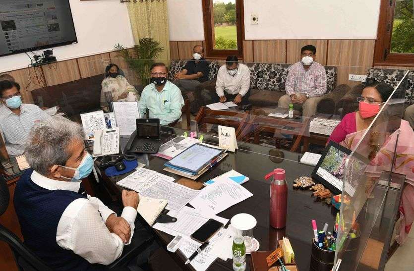 गांवों में भी होगी पानी के नमूनों की जांच, बनेगी 102 प्रयोगशालाएं गांवों में भी होगी पानी के नमूनों की जांच, बनेगी 102 प्रयोगशालाएं