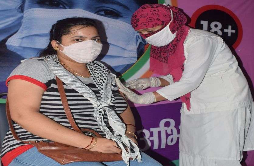 Those going abroad will get the vaccine of Kovishield till August 31 विदेश जाने वालों को लगेगा 31 अगस्त तक कोविशील्ड का टीका