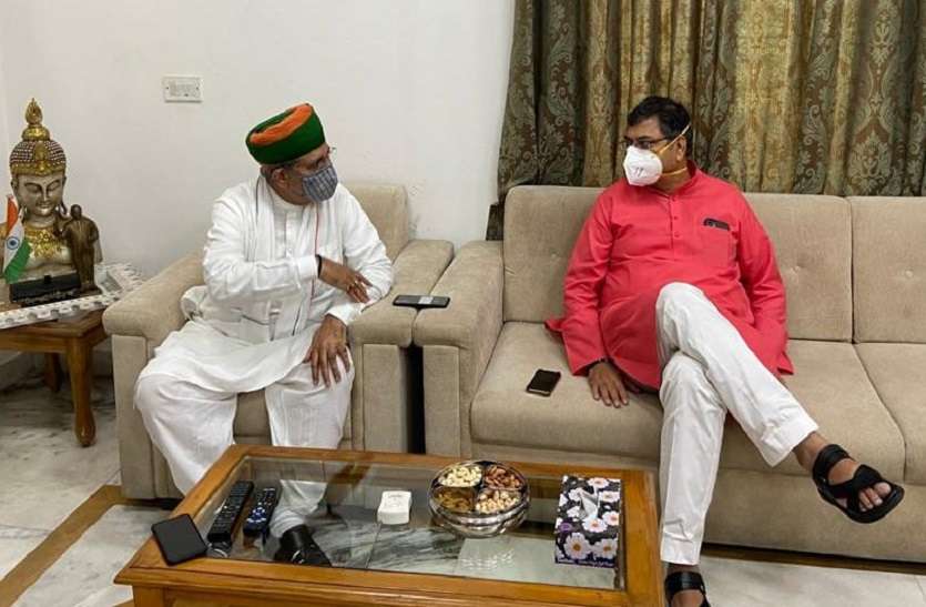 polluted water entering rajasthan from punjab, meeting in delhi Punjab से मिल रहे दूषित पानी का मामला गर्माया, दिल्ली में एकजुट हुए राजस्थान BJP के MP-MLA, जानें क्या है ख़ास?