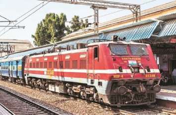 ट्रेनें कैंसिल ट्रेनें कैंसिल