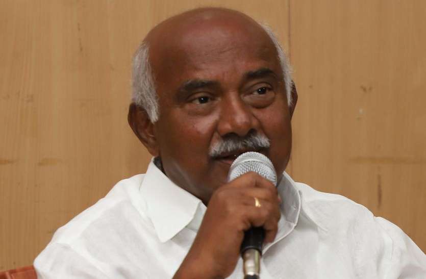 vishwanath.jpg कर्नाटक : भाजपा नेता ने कहा, अब उनकी उम्र सीएम बनने की नहीं