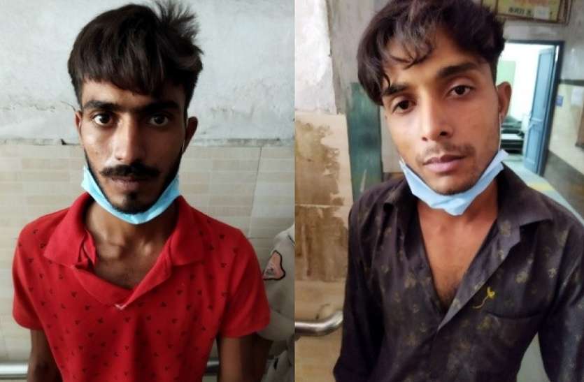 वाहन चुराने वाले दो बदमाश चढ़े पुलिस के हत्थे वाहन चुराने वाले दो बदमाश चढ़े पुलिस के हत्थे