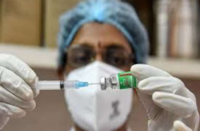 Vaccination will be done in Villages from July without slot booking बिना स्लॉट बुक किए लगाई जाएगी वैक्सीन, जुलाई से गांव वालों को मिलेगी बड़ी सहूलियत