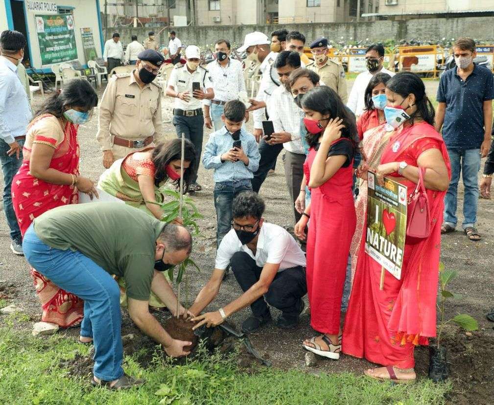 SURAT NEWS DAYRI: आगामी कार्यक्रमों की रूपरेखा की तैयार