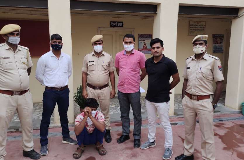 नकबजनी की वारदात का खुलासा, आरोपी गिरफ्तार नकबजनी की वारदात का खुलासा, आरोपी गिरफ्तार