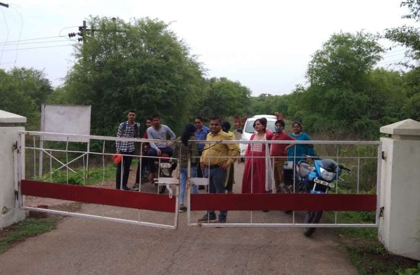 rewa हजारों पर्यटकों का आकर्षण बने पिकनिक स्पॉट वीरान, कई जगह सैलानियों का प्रवेश नहीं