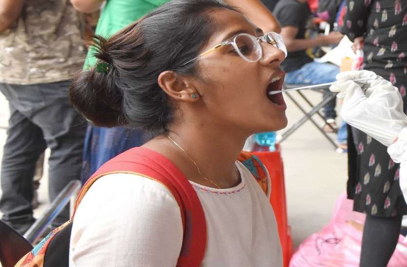 swab_test_05.jpg कर्नाटक में लगातार दूसरे दिन पांच हजार से कम रहे कोरोना के नए मरीज