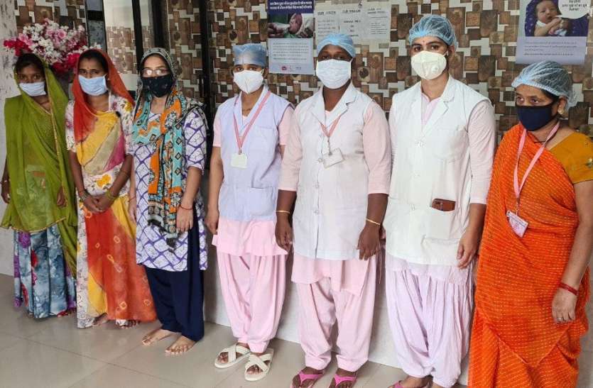 कोरोनाकाल में 474 माताओं ने मदर मिल्क बैंक में नहीं आने दी दूध की कमी कोरोनाकाल में 474 माताओं ने मदर मिल्क बैंक में नहीं आने दी दूध की कमी
