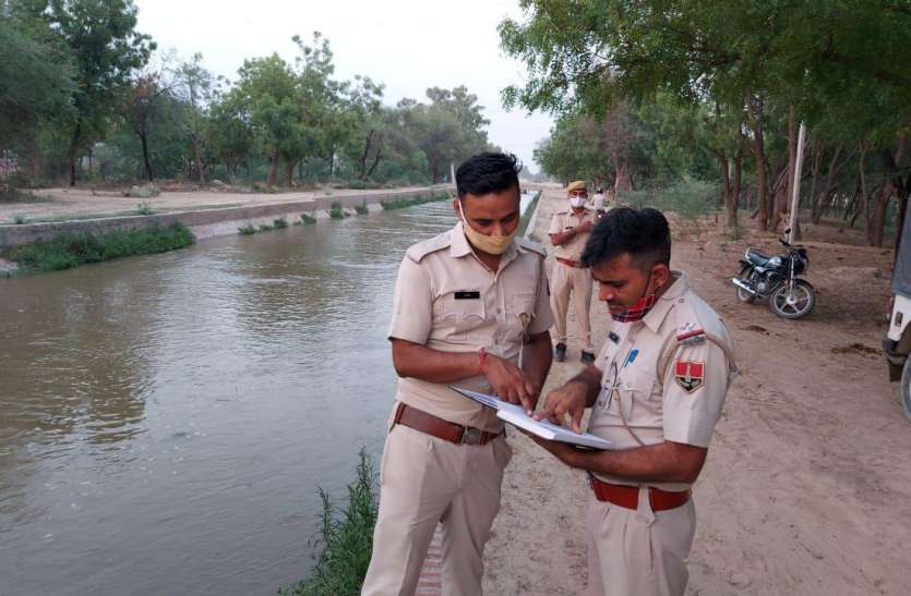 हनुमानगढ़ में नहर किनारे मिली बाइक, दो के गिरने की आशंका, अलविदा का मैसेज भी भेजा हनुमानगढ़ में नहर किनारे मिली बाइक, दो के गिरने की आशंका, अलविदा का मैसेज भी भेजा