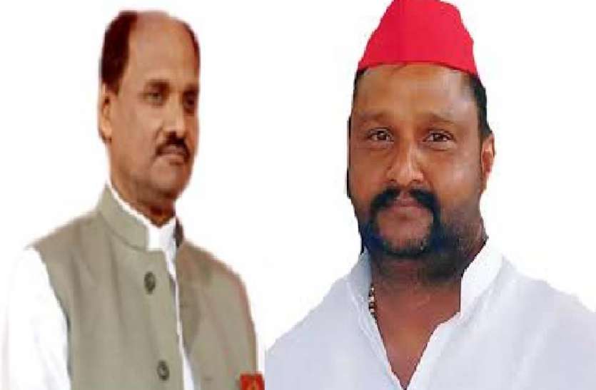 पूर्व मंत्री दुर्गा प्रसाद यादव व प्रमोद यादव बाहुबली दुर्गा के भतीजे के घर छापेमारी, बरामद हुआ भारी संख्या में हथियार