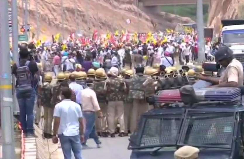 497.jpg Kisan Andolan: सात महीने पूरे होने पर देशभर में अन्नदाताओं का प्रदर्शन जारी, पंचकूला में किसानों की भारी भीड़ से बढ़ी मुश्किल
