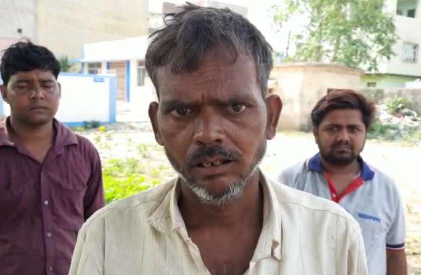 आर्थिक तंगी के दौर से गुजर रहे मजदूर ने की आत्महत्या आर्थिक तंगी के दौर से गुजर रहे मजदूर ने की आत्महत्या