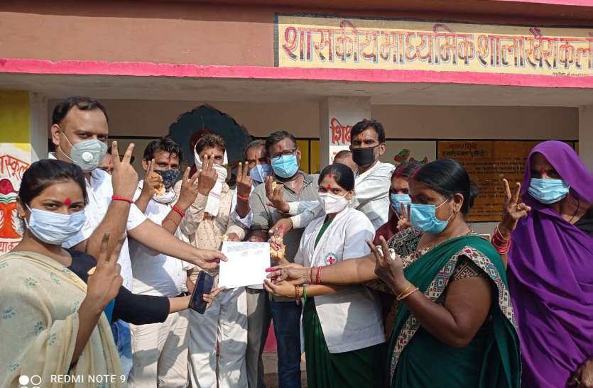 बिजावर, लवकुशनगर और नौगांव ब्लॉक की पंचायतें बनी उदाहरण जिले की तीन पंचायतों में हुआ 100 फीसदी टीकाकरण