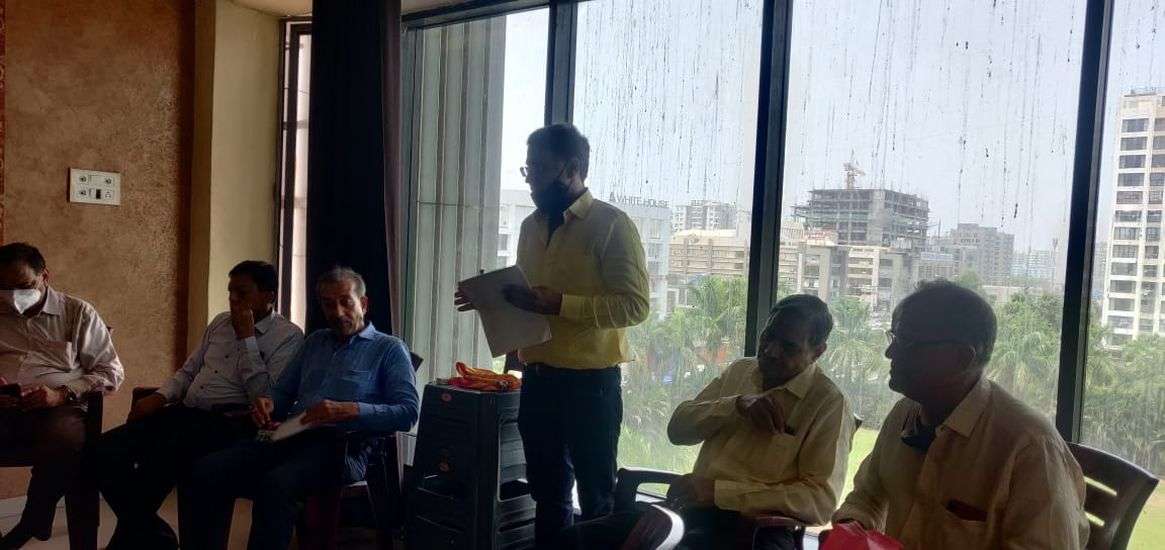 SURAT NEWS DAYRI: ट्रस्ट की नई कार्यकारिणी गठित
