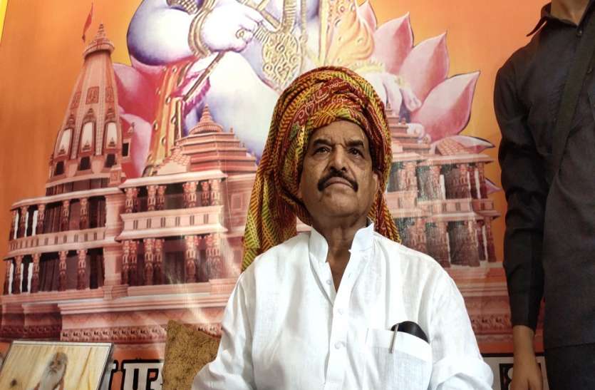 जिला पंचायत अध्यक्ष पद के चुनाव में योगी सरकार पर हमलावर हुए शिवपाल UP Politics : जिला पंचायत अध्यक्ष पद के चुनाव में योगी सरकार पर हमलावर हुए शिवपाल