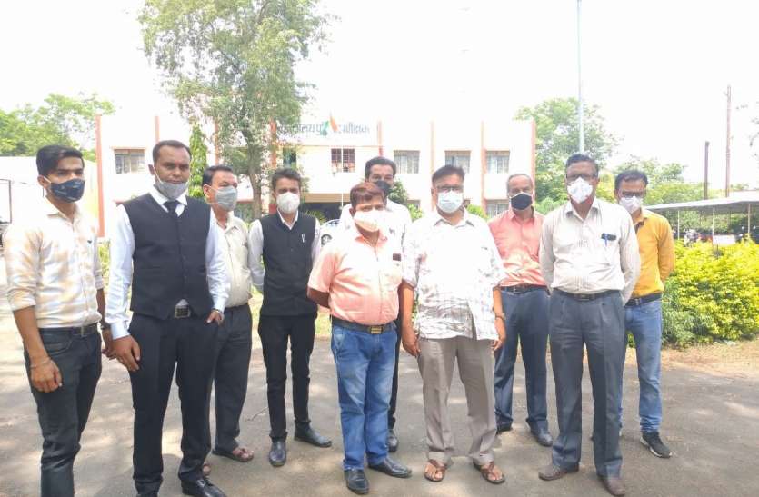 Agricultural branch: गबन के दलदल में फंसी है जिले की कृषि शाखा, क्या है मामला पढ़ें यह खबर Agricultural branch: गबन के दलदल में फंसी है जिले की कृषि शाखा, क्या है मामला पढ़ें यह खबर