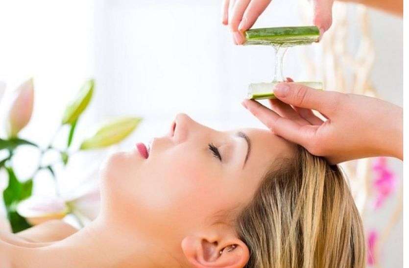 Skin Care Skin Care Tips : चेहरे को झाइयों और कालेपन से दूर रखने के लिए अपनाएं ये घरेलू नुस्खे