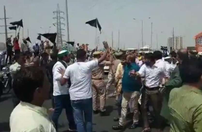 Clash between Farmer and BJP Workers at ghazipur border Vandalized vehicles गाजीपुर बॉर्डर पर बीजेपी कार्यकर्ताओं और किसानों के बीच जोरदार झड़प, गाड़ियों में भी हुई तोड़फोड़