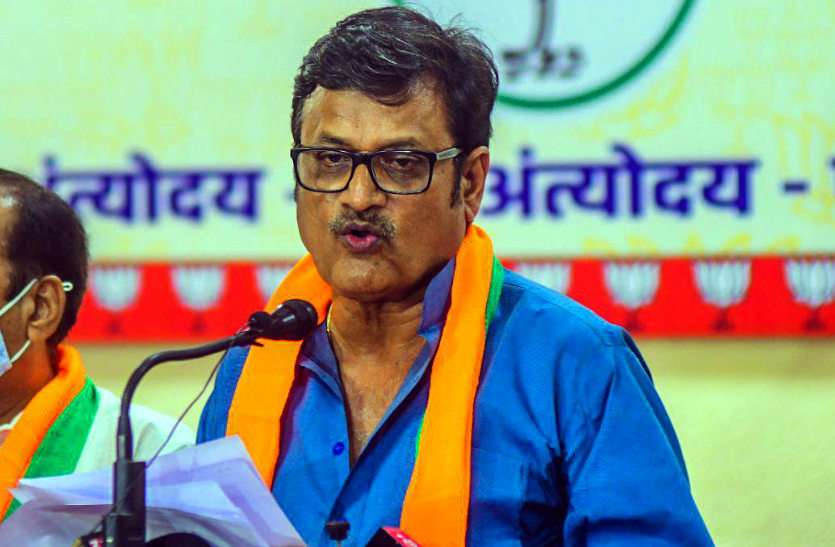 a1.jpg राठौड़ की सरकार को चेतावनी, कहा : गलत छत्ते में हाथ डाला, ये बहुत महंगा पड़ेगा