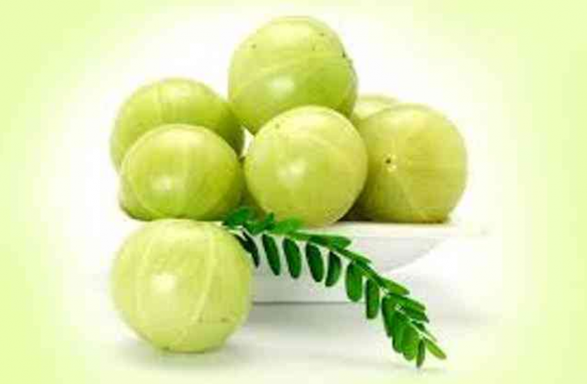 anvla.png Hair Treatments: बाल झड़ने या सफेद होने पर जरूर आजमाएं आंवले के ये घरेलू नुस्खे