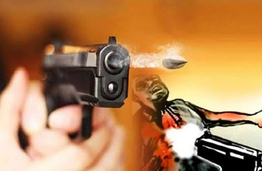 संदिग्ध हाल में चली गोली, युवक घायल (प्रतीकात्मक फोटो) संदिग्ध हाल में कमरे में चली गोली, युवक गंभीर रूप से घायल