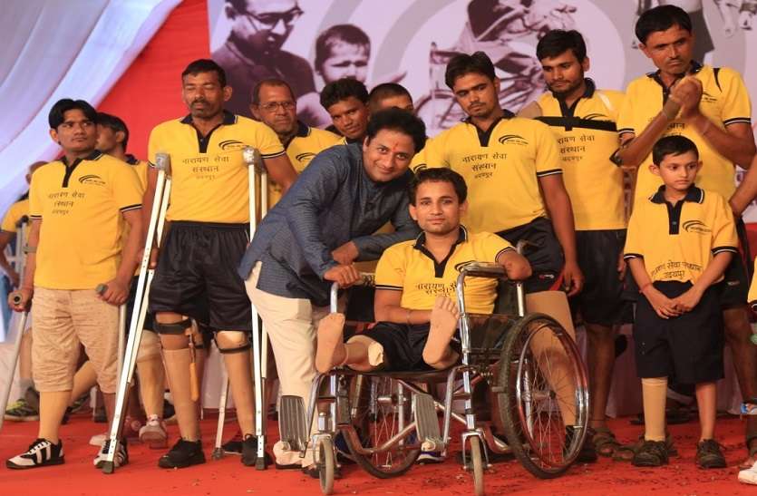 छात्रों के पाठ्यक्रम में शामिल हो सामाजिक जिम्मेदारी की सिख छात्रों के पाठ्यक्रम में शामिल हो सामाजिक जिम्मेदारी की सिख