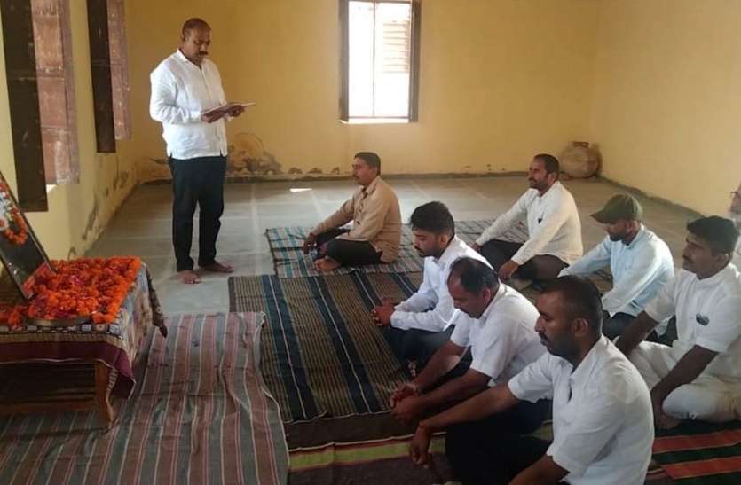 सहजता से निकालते थे समस्या का हल : शेखावत सहजता से निकालते थे समस्या का हल : शेखावत
