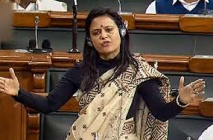 West Bengal : तृणमूल राष्टपति से करेगी सॉलिसीटर जेनरल मेहता को हटाने की मांग West Bengal : तृणमूल राष्टपति से करेगी सॉलिसीटर जेनरल मेहता को हटाने की मांग