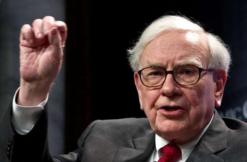 warren buffett वॉरेन बफे ने कहा कि अभी खत्म नहीं हुई कोरोना महामारी, रहना होगा तैयार