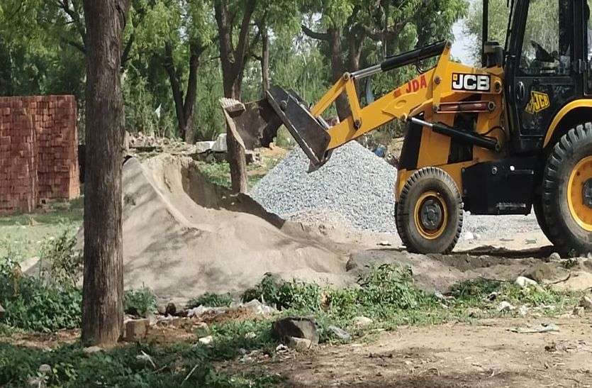 पीआरएन में जेडीए स्वामित्व की 40 बीघा बेशकीमती भूमि को करवाया अतिक्रमण मुक्त पीआरएन में जेडीए स्वामित्व की 40 बीघा बेशकीमती भूमि को करवाया अतिक्रमण मुक्त