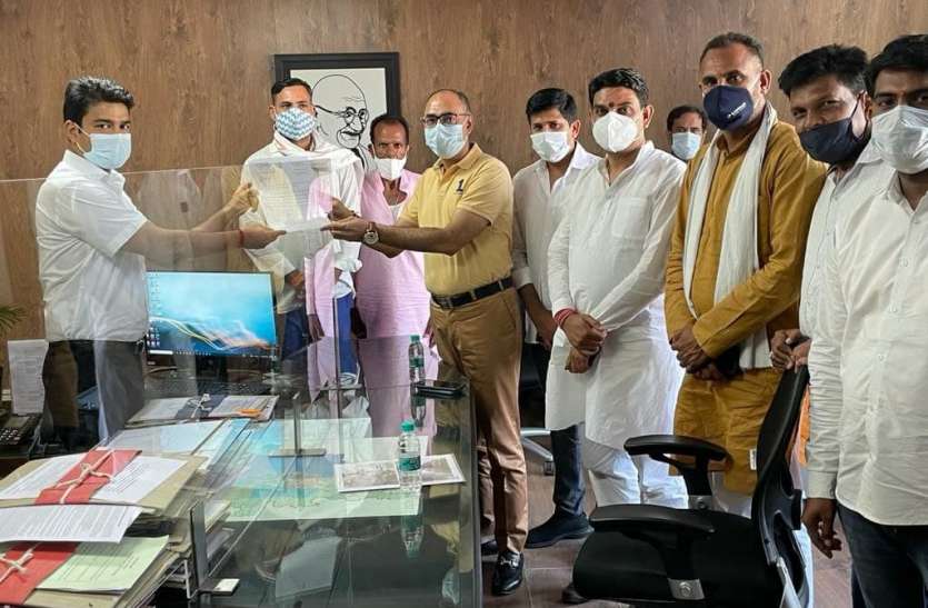 जल भराव की समस्या लेकर जेडीसी के पास पहुंचे लाहोटी, समाधान नहीं हुआ तो देंगे धरना जल भराव की समस्या लेकर जेडीसी के पास पहुंचे लाहोटी, समाधान नहीं हुआ तो देंगे धरना
