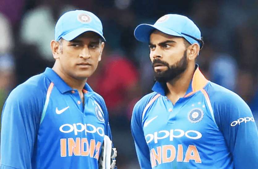 virat_kohli.jpg सहवाग का खुलासा, महेंद्र सिंह धोनी ने बचाया था विराट कोहली का कॅरियर