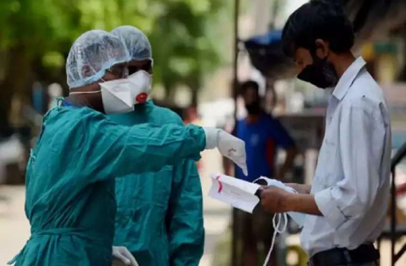 Coronavirus In India देश में कोरोना से उबरने वालों की संख्या में आई गिरावट, 55 दिन बाद रिकवर होने वालों से ज्यादा मिले नए केस