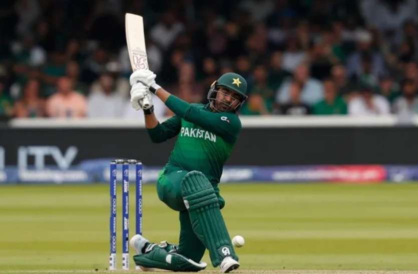 haris_sohail.jpg हैरिस सोहेल इंग्लैंड के खिलाफ वनडे सीरीज से बाहर