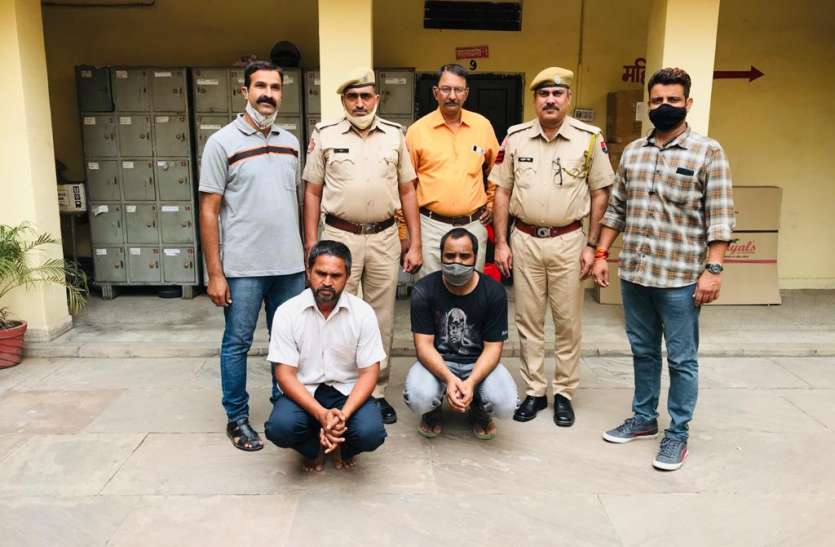 काफी समय से फरार चल रहे स्टैण्डिंग वारंटी गिरफ्तार काफी समय से फरार चल रहे स्टैण्डिंग वारंटी गिरफ्तार