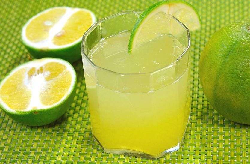 Mosambi juice Mosambi juice : मौसंबी के जूस से बालों और सेहत को होते हैं यह फायदे