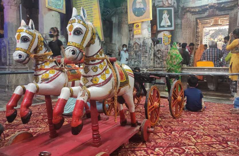 jagannath_rathyatra.jpg जगन्नाथ रथयात्रा : आज मंदिर परिसर में ही निकलेगी, भक्त ऑनलाइन करेंगे प्रभु के दर्शन
