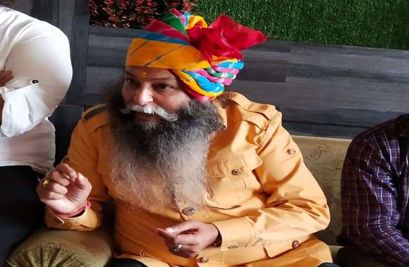 समान नागरिक संहिता के लिए चलाएंगे अभियान- करणी सेना अध्यक्ष समान नागरिक संहिता के लिए चलाएंगे अभियान- करणी सेना अध्यक्ष