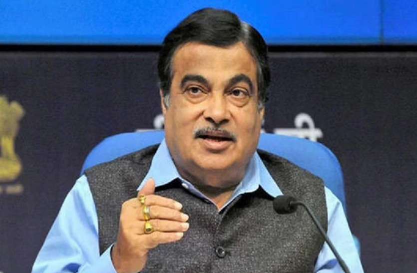 nitin_gadkari_58.jpg दिल्ली-मुंबई एक्सप्रेसवे से हर महीने केन्द्र सरकार को मिलेंगे न्यूनतम 1000 करोड़ रुपए