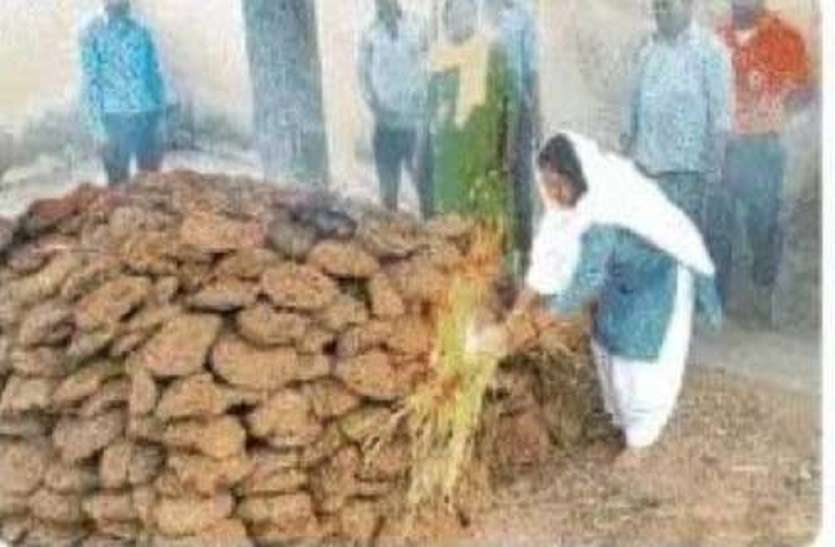 जिंदगी के साथ अर्पण, अंतिम समय परिजन सा तर्पण जिंदगी के साथ अर्पण, अंतिम समय परिजन सा तर्पण