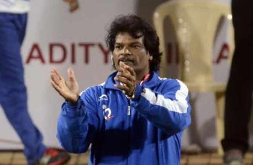 dhanraj_pillay.jpg भारतीय पुरुष हॉकी टीम 41 साल का सूखा खत्म करेगी : पिल्ले