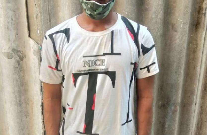 250 ग्राम सोना हड़पने का आरोपी चार साल बाद चेन्नई से गिरफ्तार 250 ग्राम सोना हड़पने का आरोपी चार साल बाद चेन्नई से गिरफ्तार