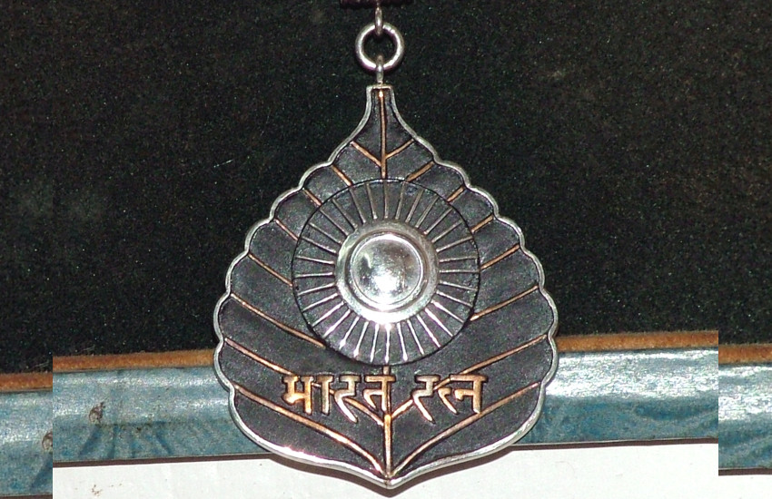 bharat_ratna_award.jpg
