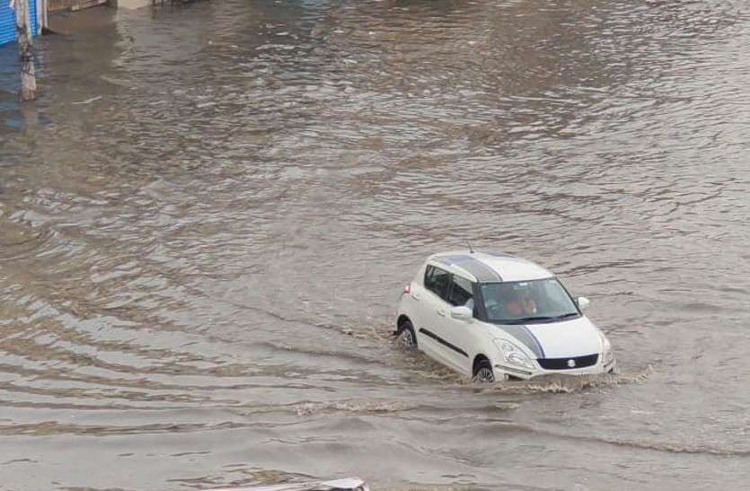 rain_in_rajasthan.jpg मौसम पर ताजा अपडेटः राजस्थान के चार संभागों में भारी बारिश का अलर्ट