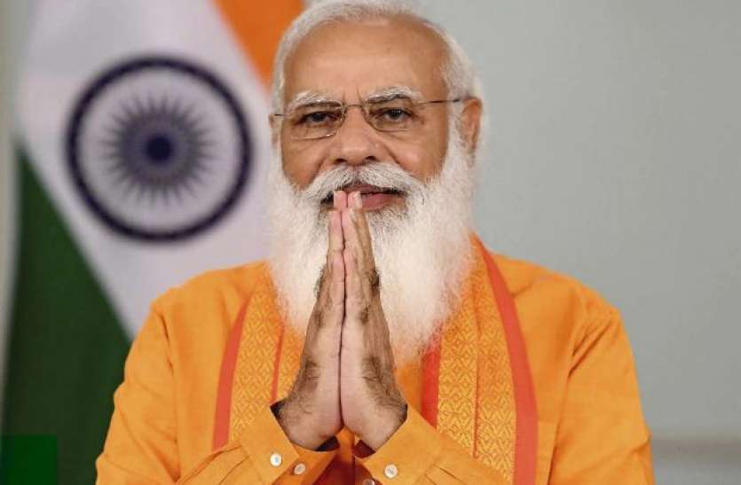 751.jpg पीएम मोदी आज गृहनगर गुजरात को देंगे कई सौगातें, जिस रेलवे स्टेशन पर बेची थी कभी चाय, उसका भी करेंगे उद्घाटन